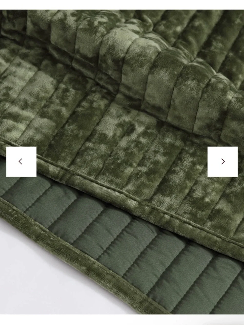Sunday Citizen Olive Leaf Velvet & Bamboo Queen Quilt & 2 STD Shams Set.